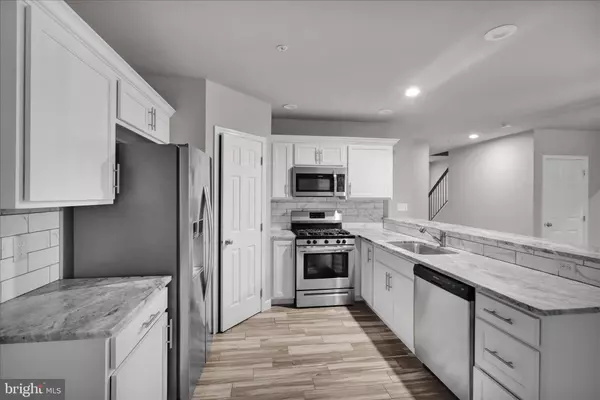 West Reading, PA 19611,523 ELM ST