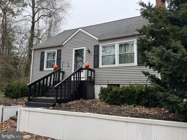 Medford, NJ 08055,18 DIXONTOWN RD