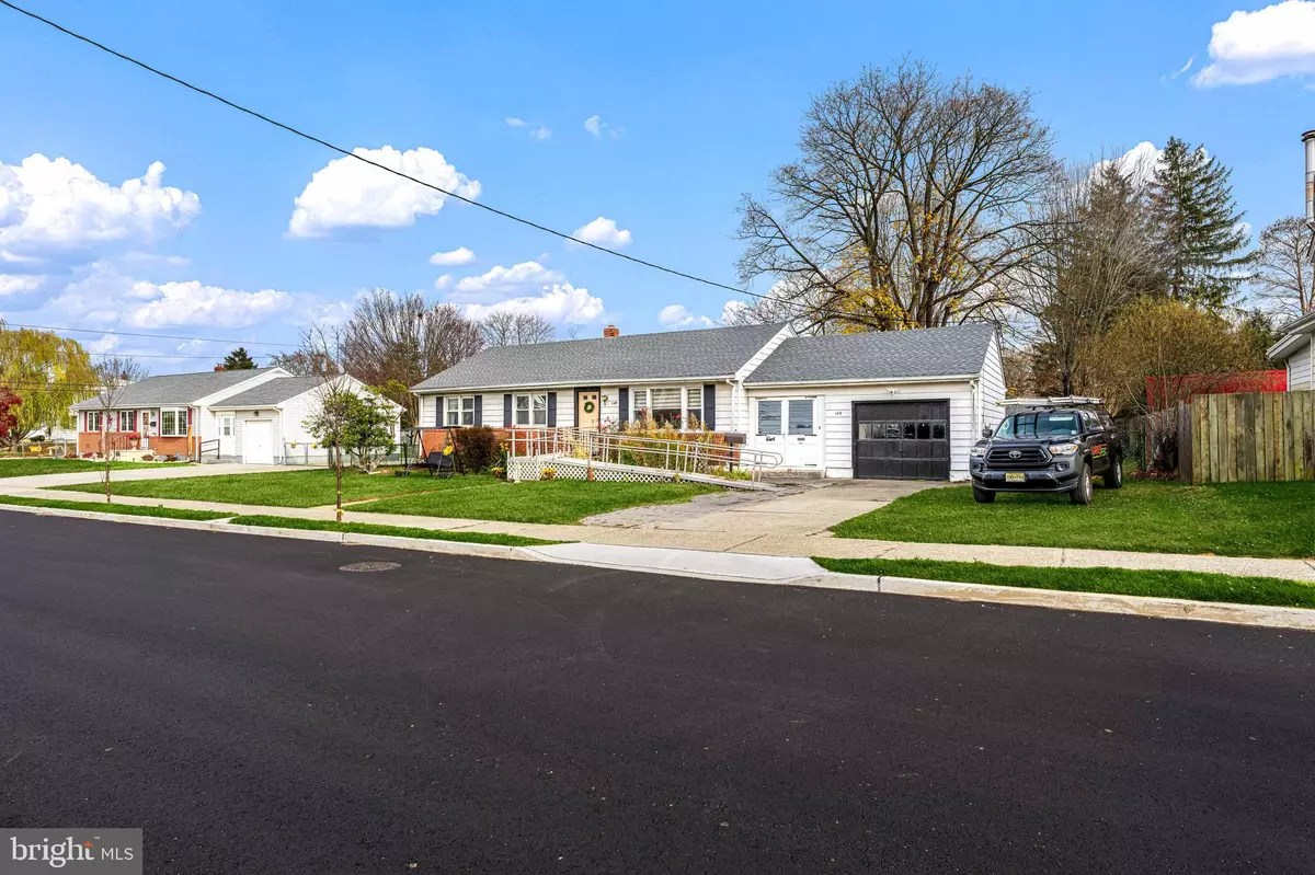 Hamilton, NJ 08620,149 SPRINGDALE AVE