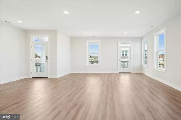 Rehoboth Beach, DE 19971,37926 EVEN TIDE LN