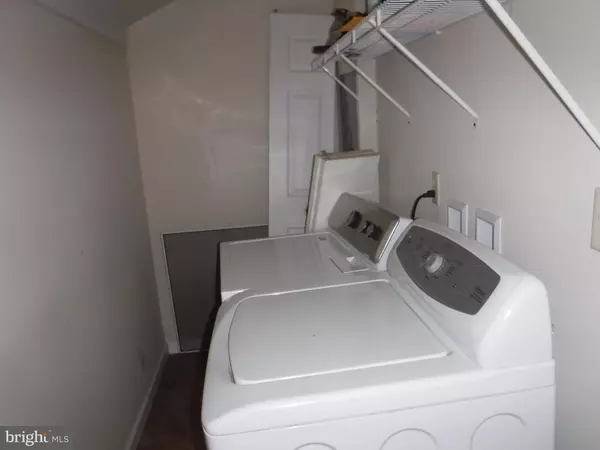 Smyrna, DE 19977,153 S MAIN ST