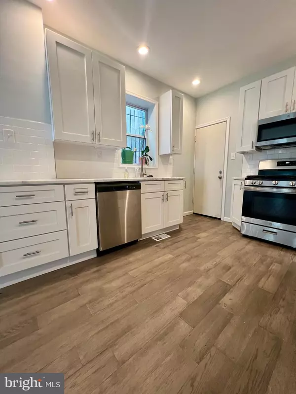 Philadelphia, PA 19121,1218 N TAYLOR ST