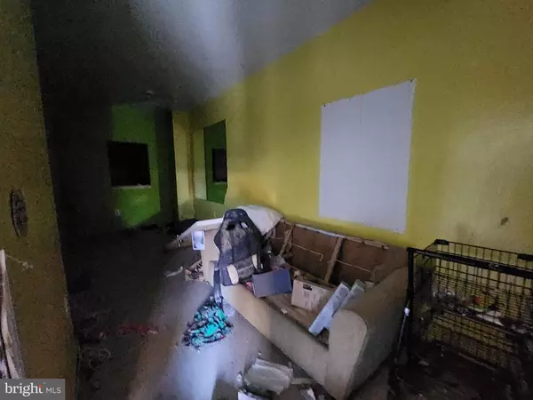 Baltimore, MD 21217,1213 MOSHER ST