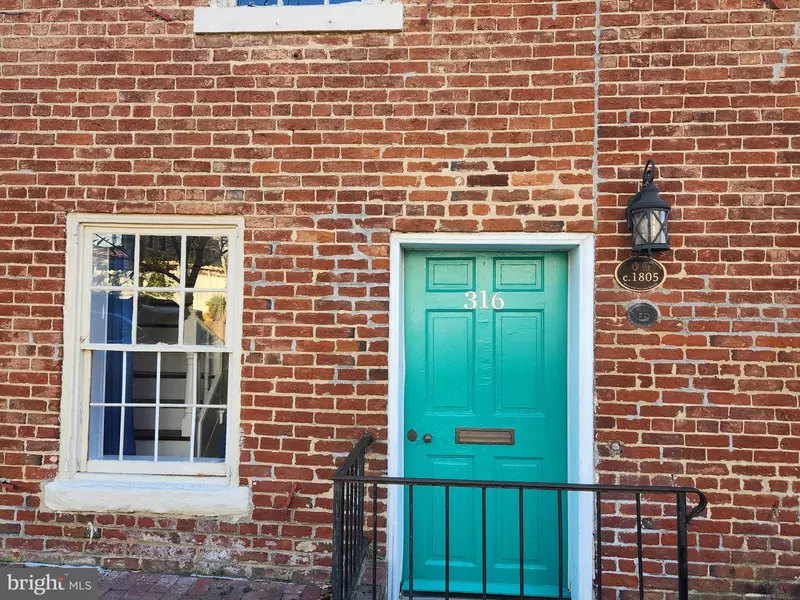 316 PRINCESS ANNE ST, Fredericksburg, VA 22401