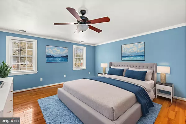 Colonial Beach, VA 22443,95 HICKORY LN