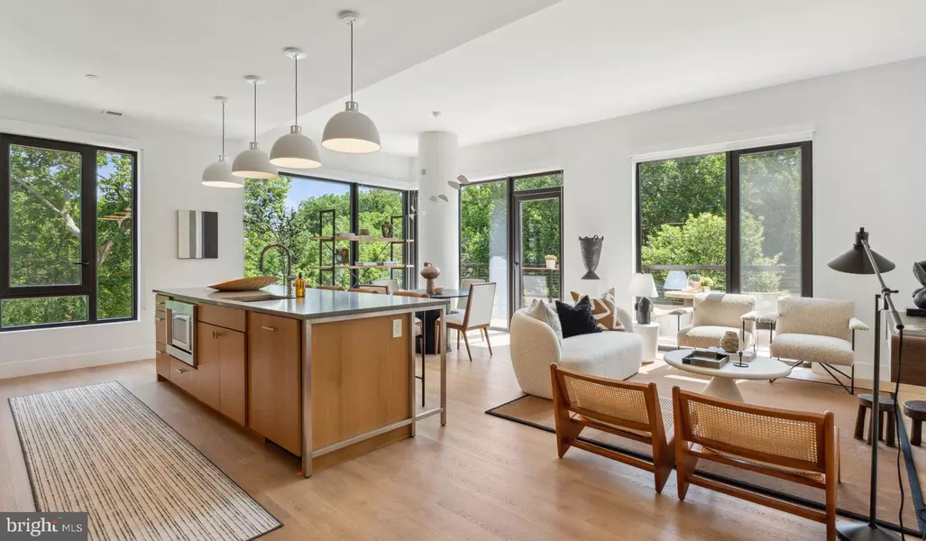 10511 STRATHMORE HALL ST #2B-3A-408, North Bethesda, MD 20852