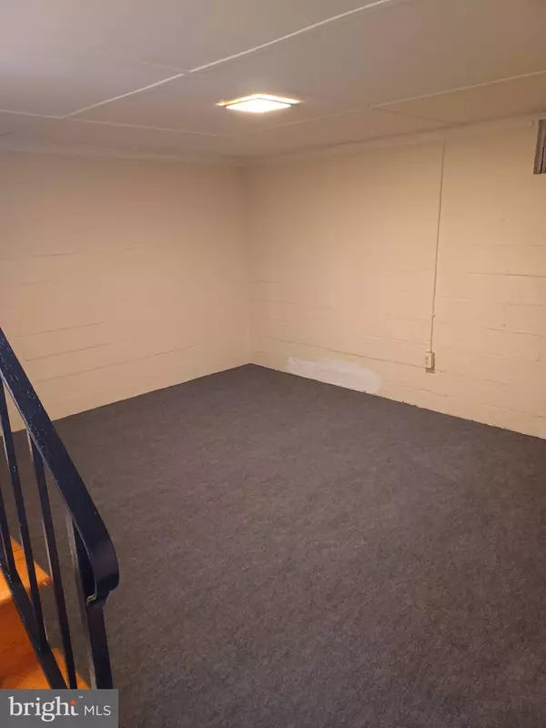 Winchester, VA 22601,202 E WHITLOCK AVE