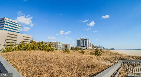 Atlantic City, NJ 08401,3851 BOARDWALK #1806