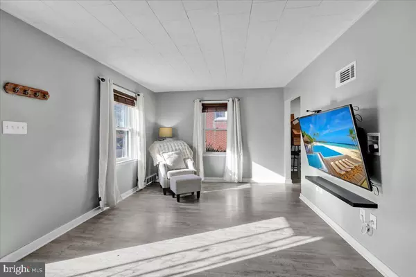 Reading, PA 19607,617 MEADE TC