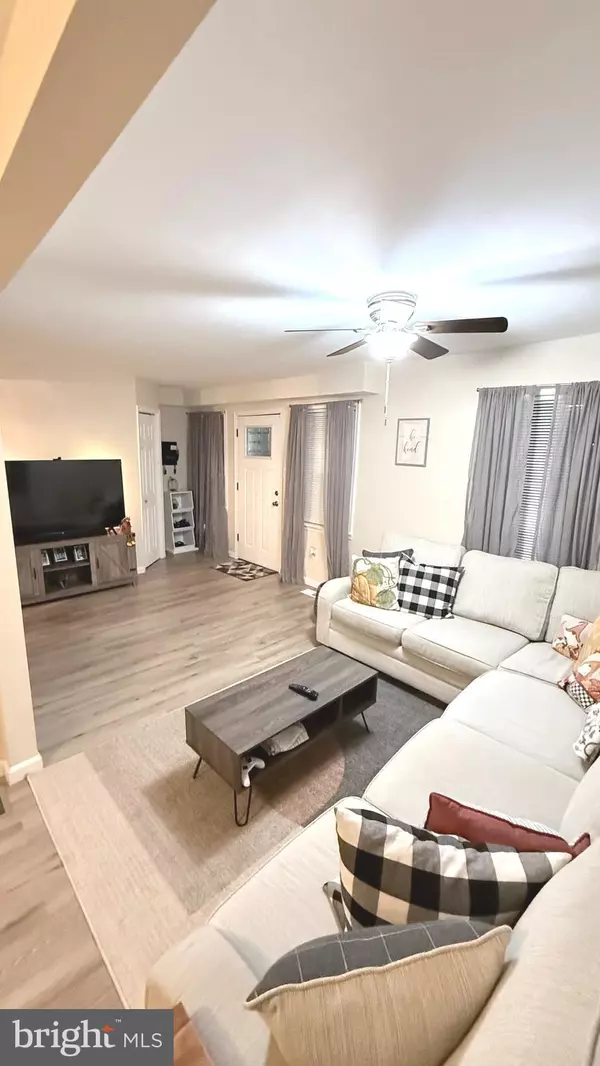 Bristol, PA 19007,304 NEWPORT RD