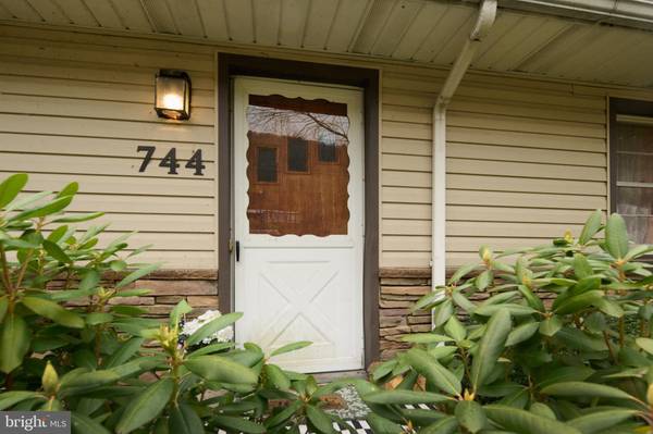 Bellefonte, PA 16823,744 RUNVILLE RD