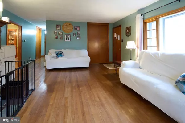 Bellefonte, PA 16823,744 RUNVILLE RD