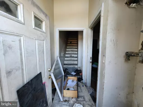 Baltimore, MD 21217,1623 MOSHER ST