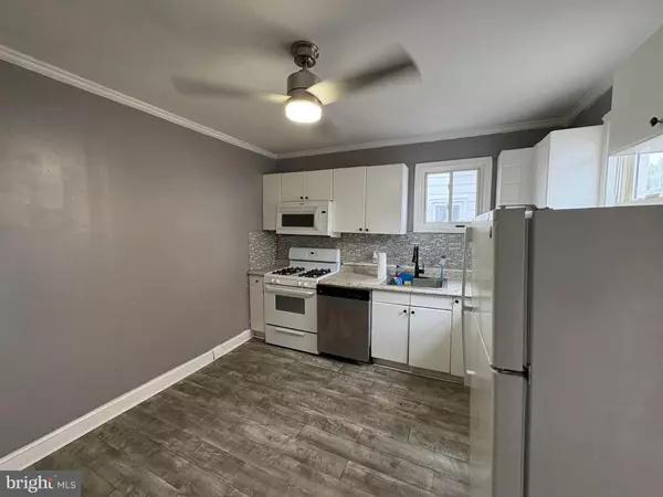 Hamilton, NJ 08629,20 CHARLOTTE AVE