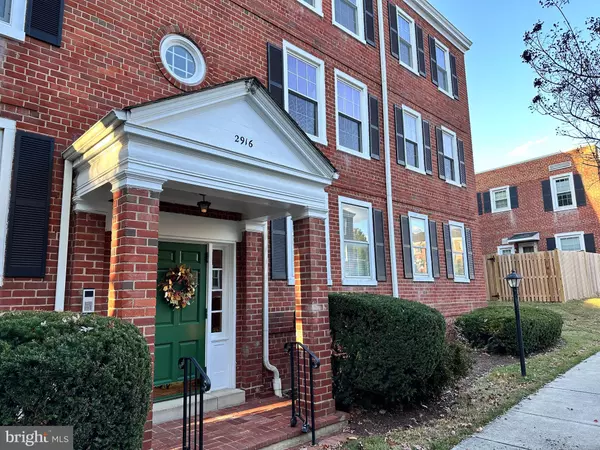 Arlington, VA 22206,2916 BUCHANAN ST S #A2