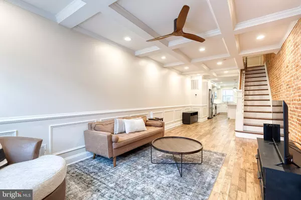 Baltimore, MD 21224,635 S CURLEY ST