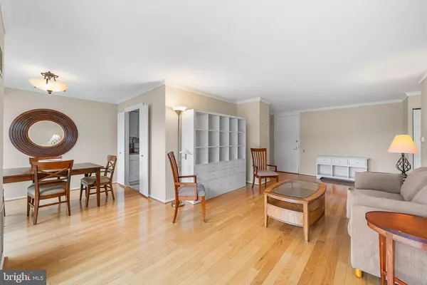 Philadelphia, PA 19107,1326 SPRUCE ST #1701