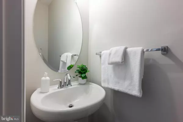 Glen Burnie, MD 21060,646 SHORE FOREST DR