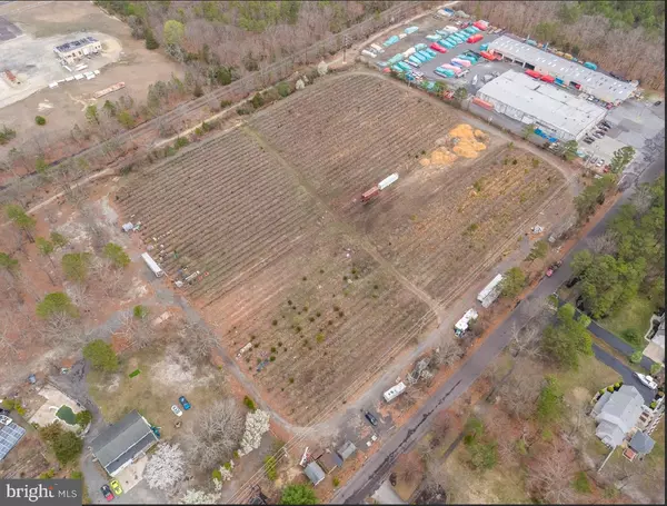 Hammonton, NJ 08037,1021 READING AVE