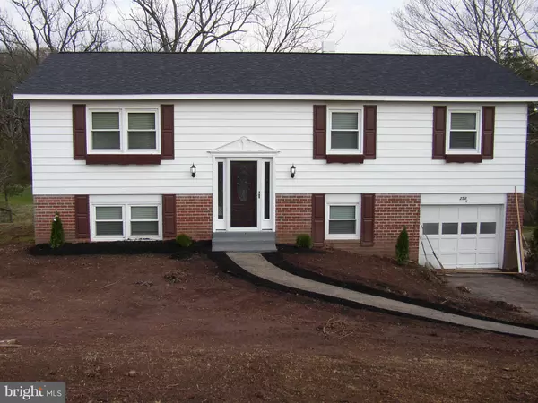 2563 WASSER RD, East Greenville, PA 18041