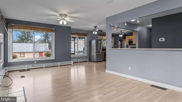 Bensalem, PA 19020,2848 ASBURY AVE