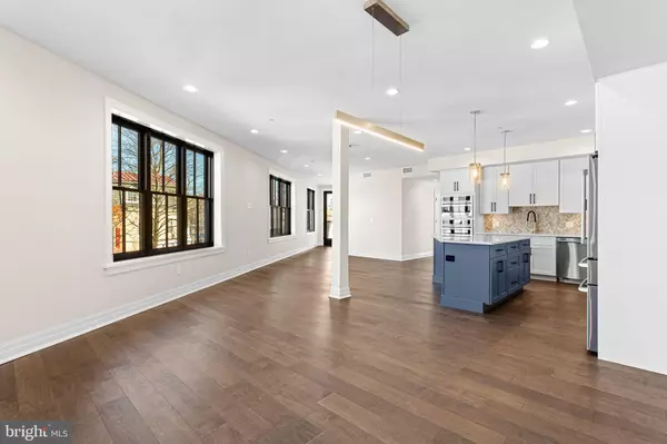 Haddonfield, NJ 08033,151 KINGS HWY E #B