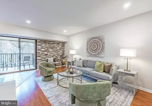 Reston, VA 20191,11657 STONEVIEW SQ #97/22C