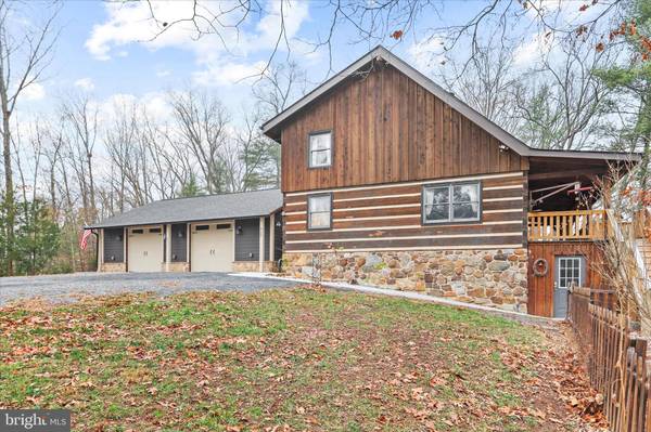 Capon Bridge, WV 26711,625 TWIN FLOWER LN