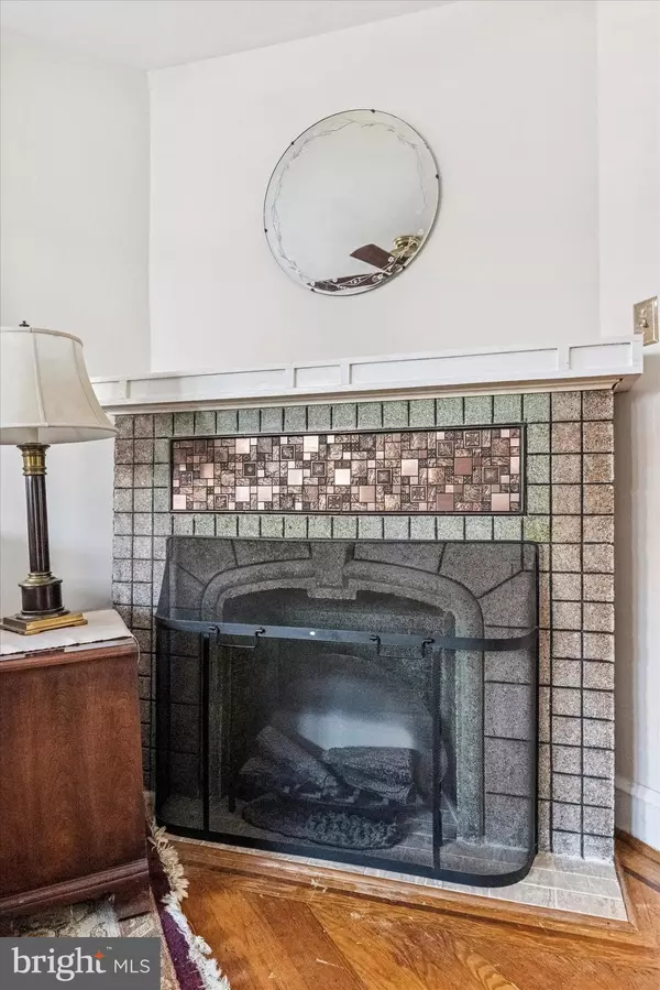 Drexel Hill, PA 19026,4032 DAYTON RD