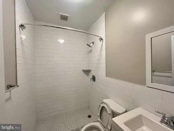 Philadelphia, PA 19104,420 N 41ST ST