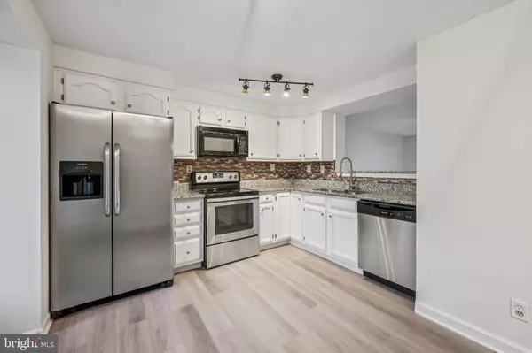 Sicklerville, NJ 08081,29 WAGON WHEEL DR