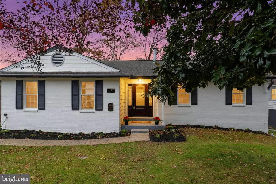 6112 REDWOOD LN, Alexandria, VA 22310