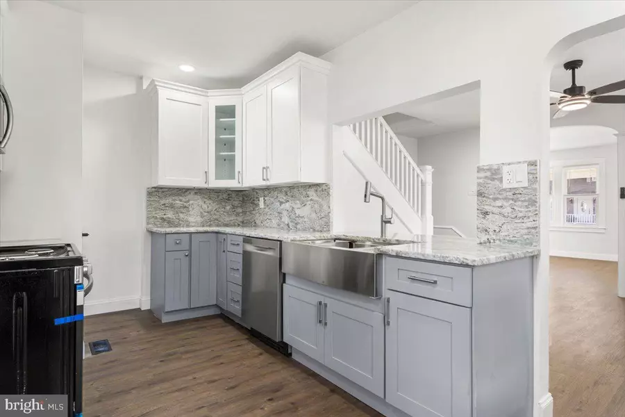 229 ELM AVE, Oaklyn, NJ 08107