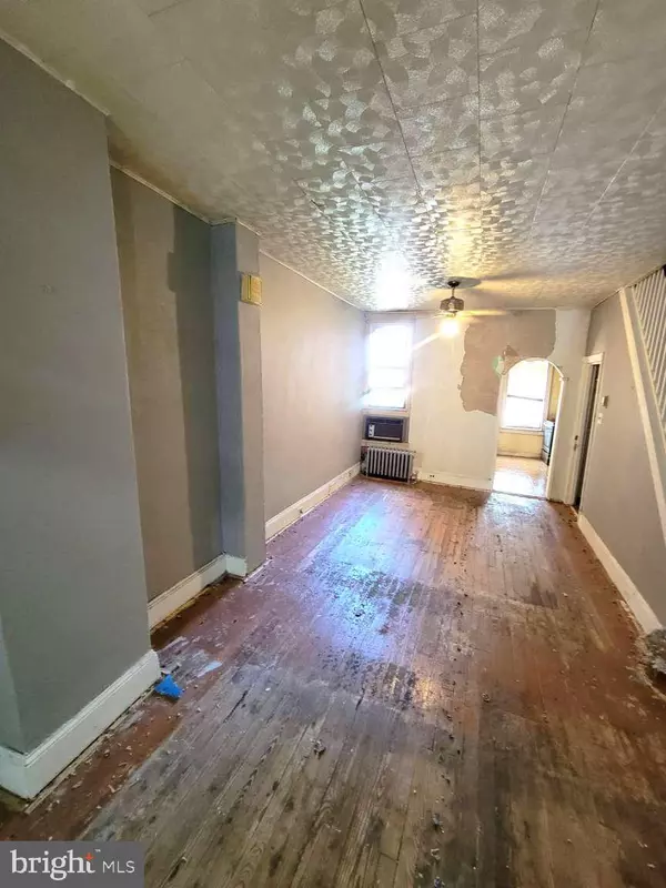 Philadelphia, PA 19145,2229 S BUCKNELL ST