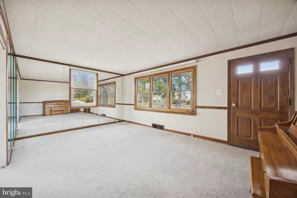 Hatboro, PA 19040,219 W MORELAND AVE