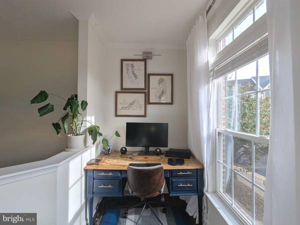 Alexandria, VA 22306,2922 HUNTINGTON GROVE SQ