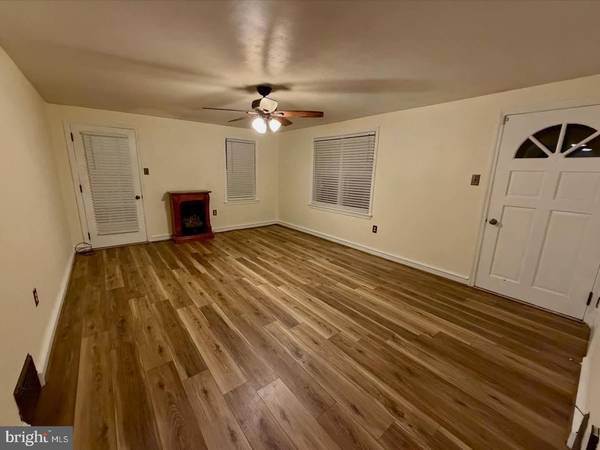 Parkesburg, PA 19365,332 BEACON LIGHT RD