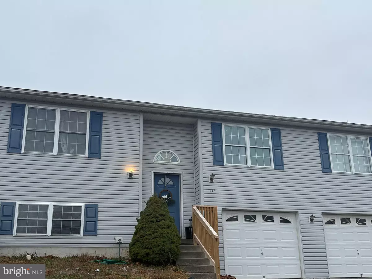 Martinsburg, WV 25404,114 GALAXY CT