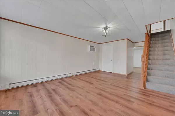 Minersville, PA 17954,423 LYTLE ST