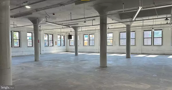 Philadelphia, PA 19134,499 E ERIE AVE