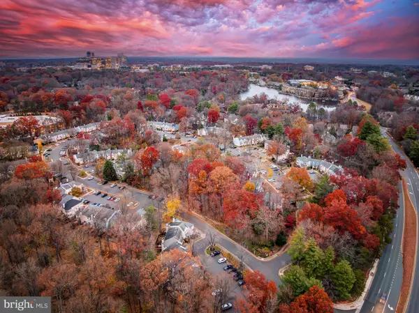 Reston, VA 20191,2180 WHISPERWOOD GLEN LN