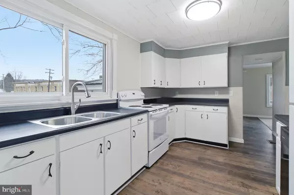 Madera, PA 16661,54 4TH ST