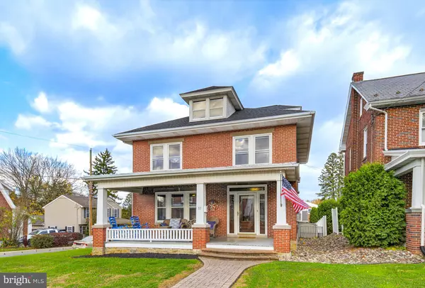 Ephrata, PA 17522,37 W SUNSET AVE