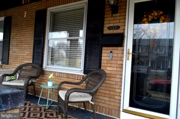 Reading, PA 19607,137 E ELM ST