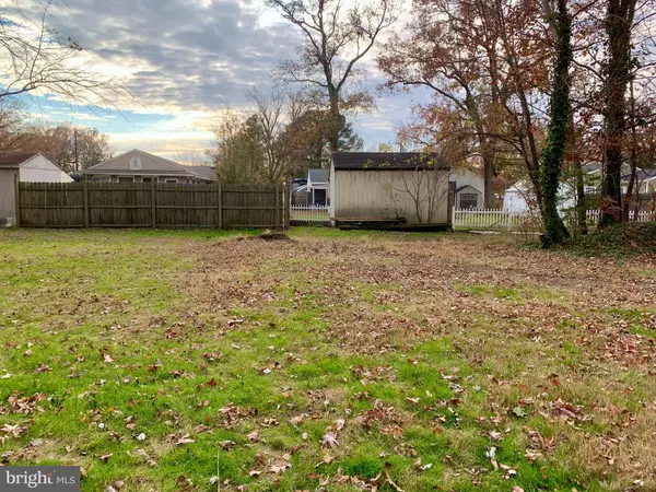 Cambridge, MD 21613,10 BAY VIEW AVE