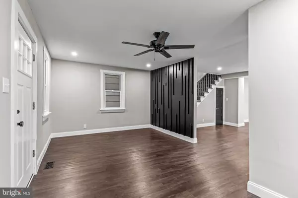 Swedesboro, NJ 08085,1736 KINGS HIGHWAY