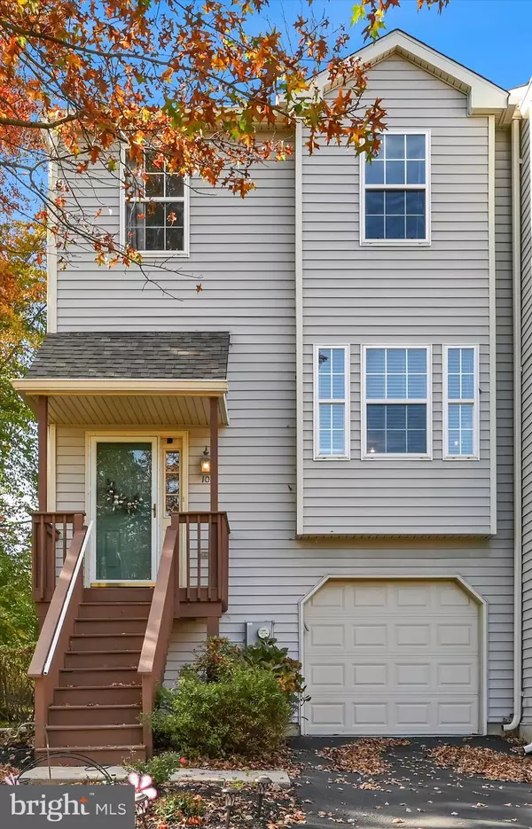 106 BROOKSIDE DR, Downingtown, PA 19335