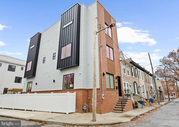 Philadelphia, PA 19125,513 SALMON ST