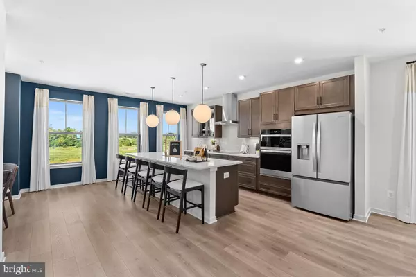 Ashburn, VA 20147,6 SEPIA SQ #HE