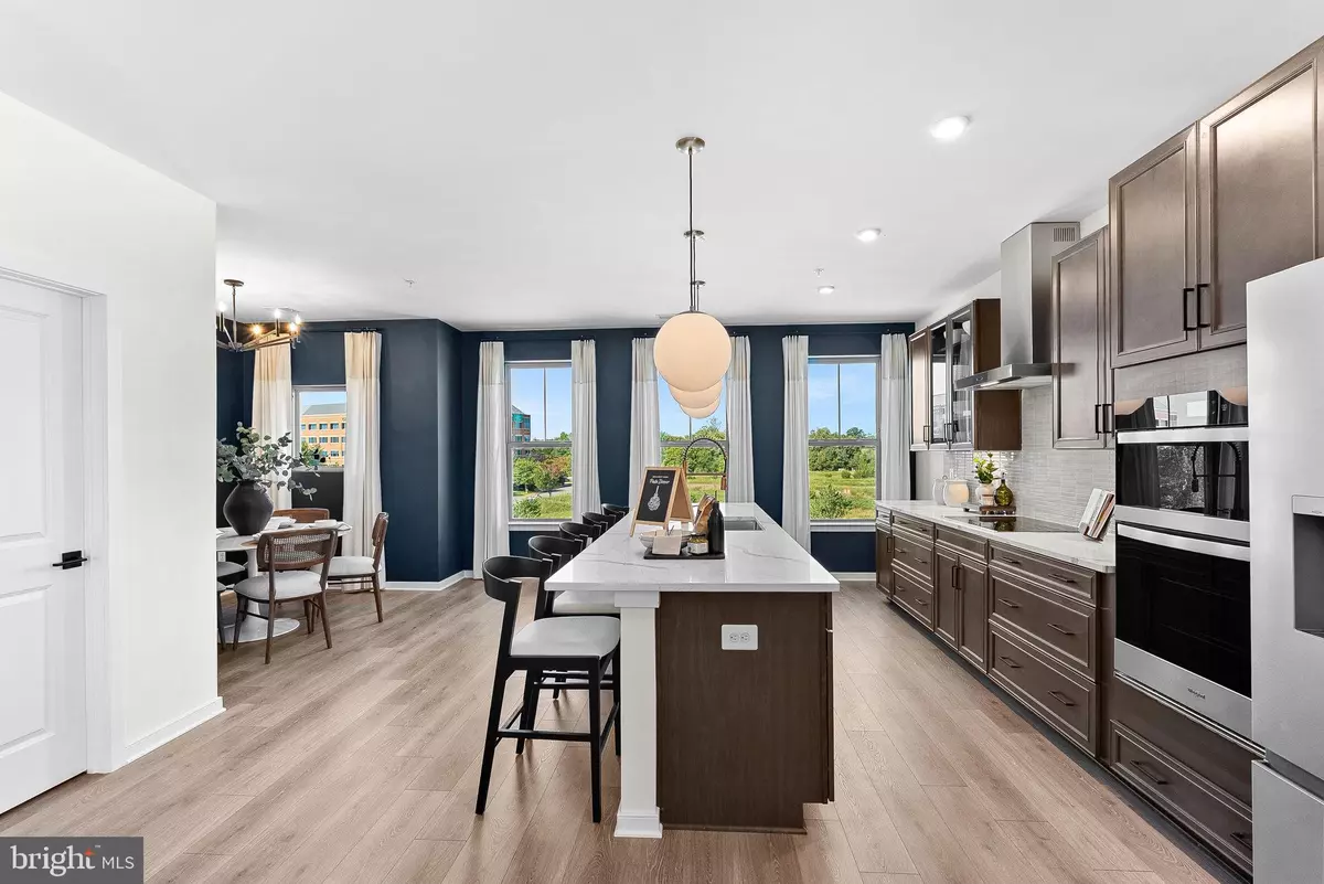 Ashburn, VA 20147,6 SEPIA SQ #HE